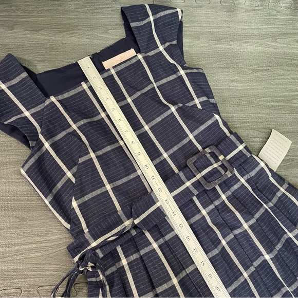 Gal meets glam navy plaid dress - Picture 3 of 8